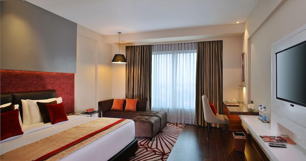 Grand Mercure Agra - An Accor Brand Esterno foto